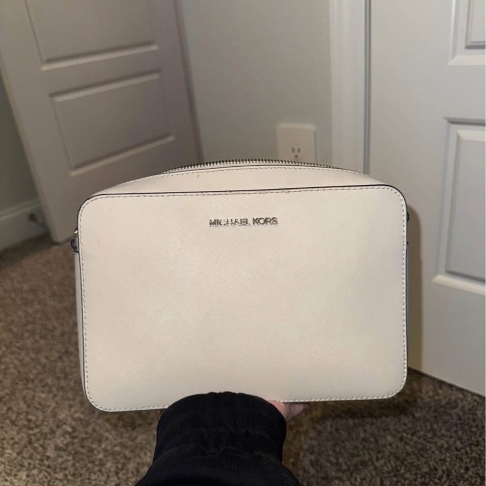 Michael Kors Crossbody Bag